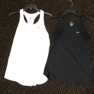 Nike dri fit tank tops size M